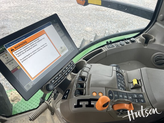 Photo of 2024 John Deere 8R 340