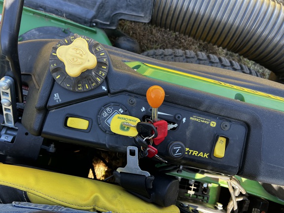 2022 John Deere Z960M - Photo21