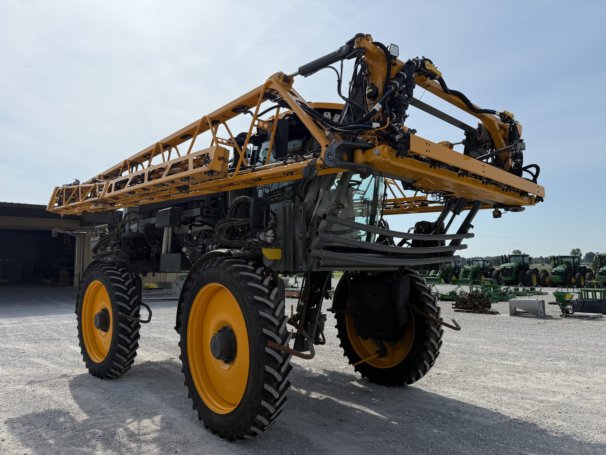  2025 Hagie STS12 at Heritage Tractor in Nevada, MO