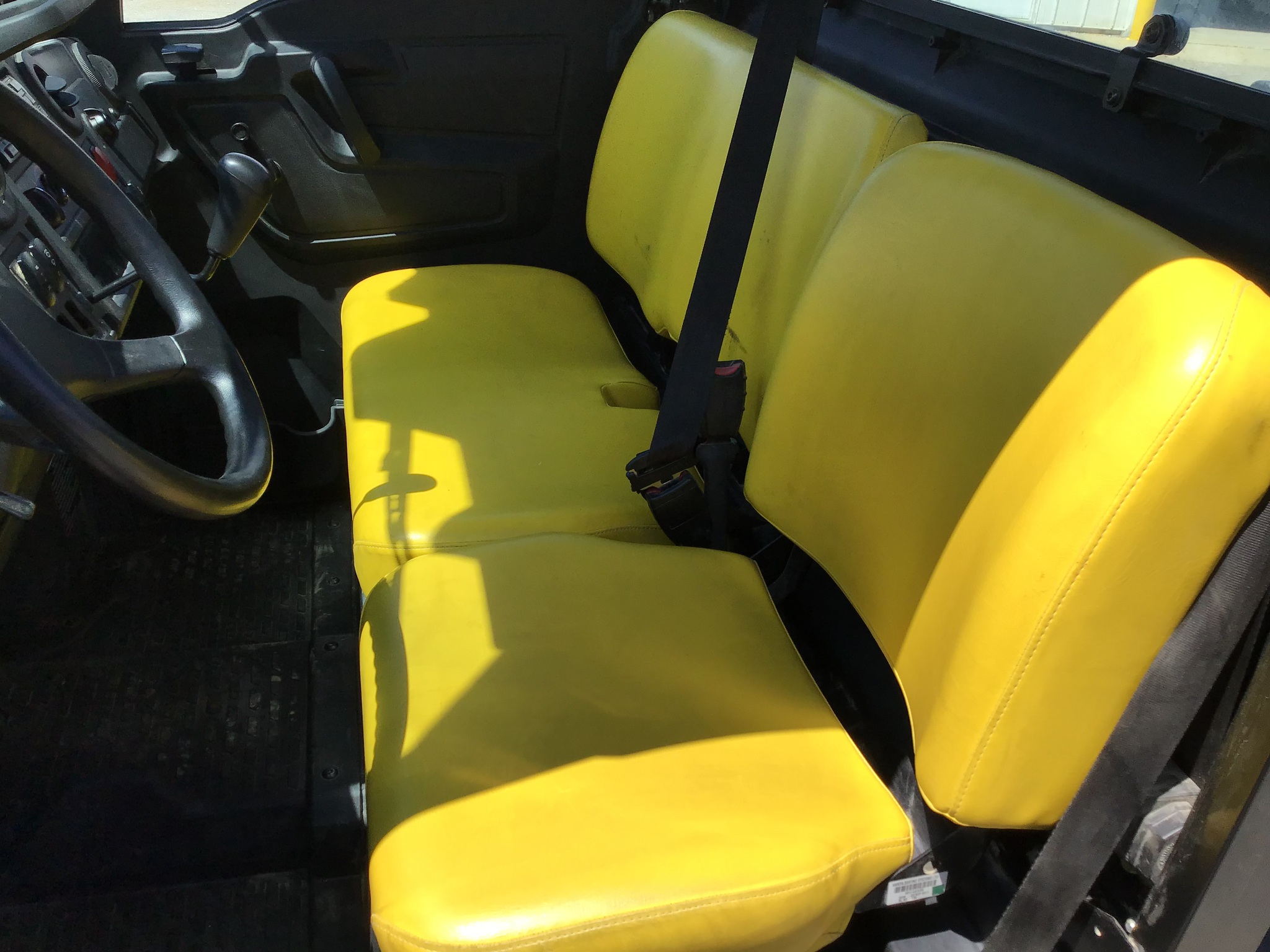 2018 John Deere XUV 835M Image 18