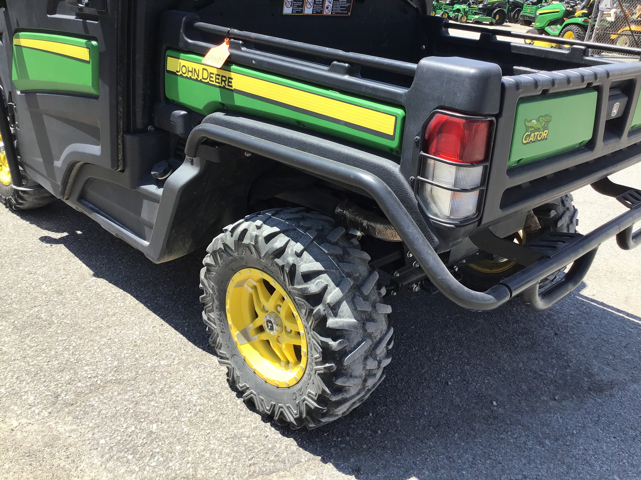 2018 John Deere XUV 835M Image 23