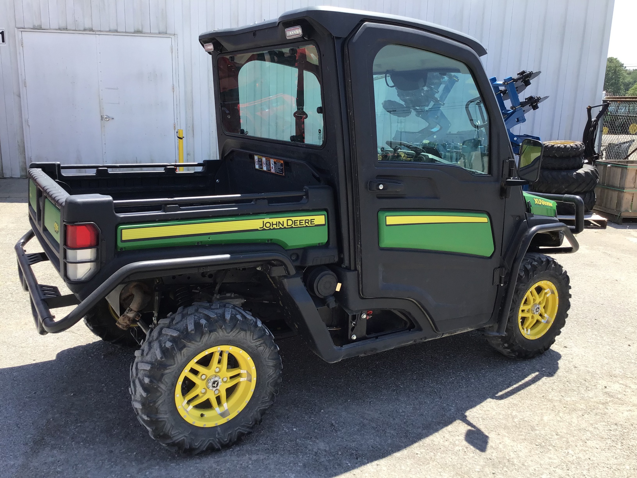 2018 John Deere XUV 835M Image 3