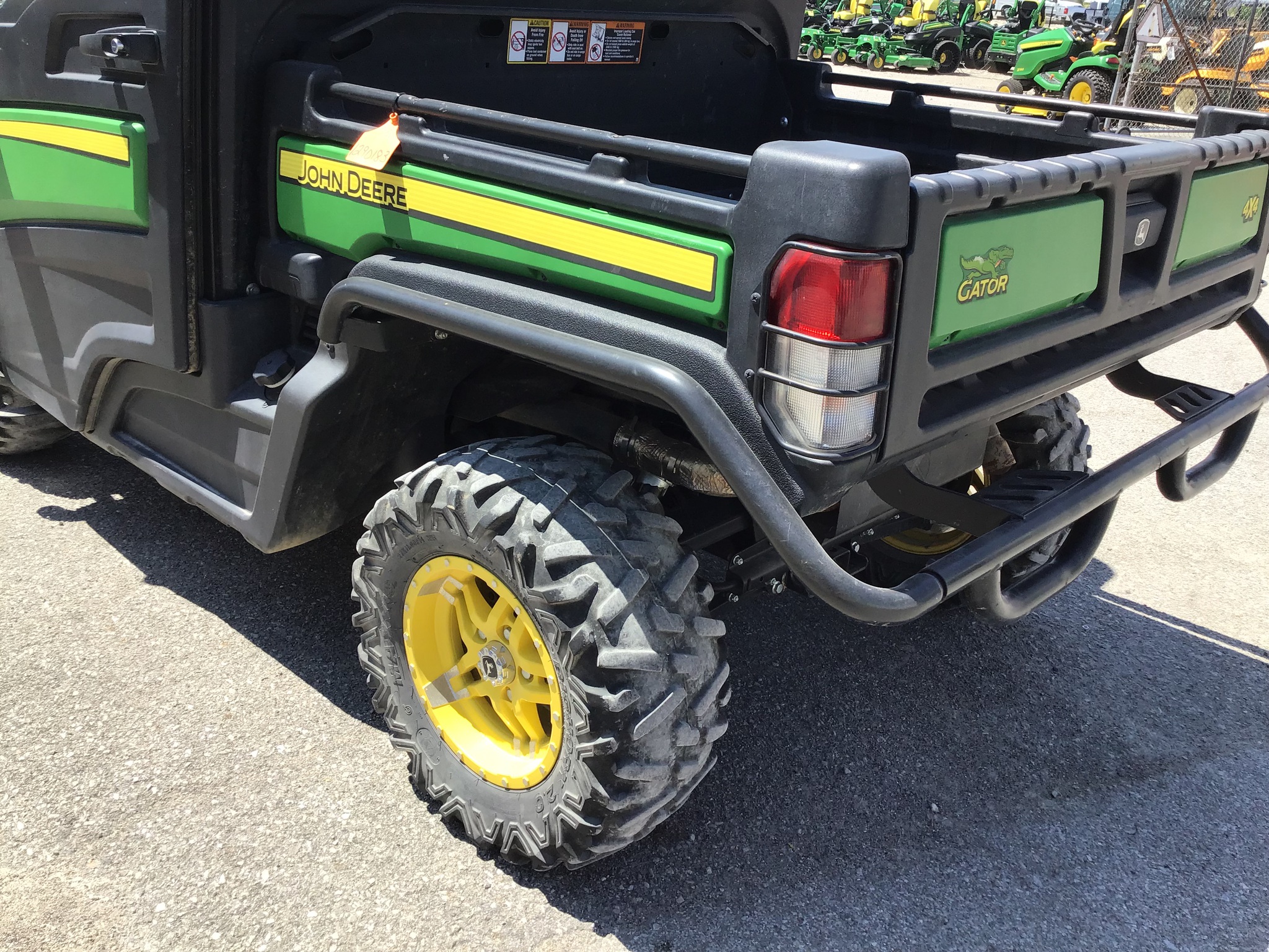 2018 John Deere XUV 835M Image 22