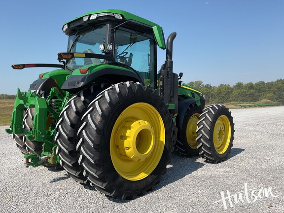 Photo of 2022 John Deere 8R 310