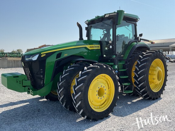 Photo of 2022 John Deere 8R 310