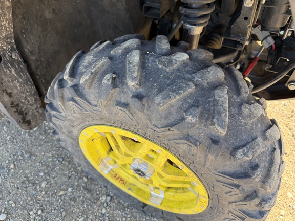 2024 John Deere XUV 835M - Photo11