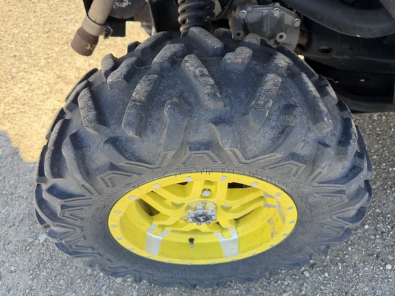 2024 John Deere XUV 835M - Photo13