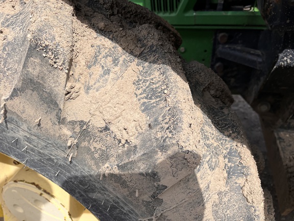 2001 John Deere 6410 - Photo10