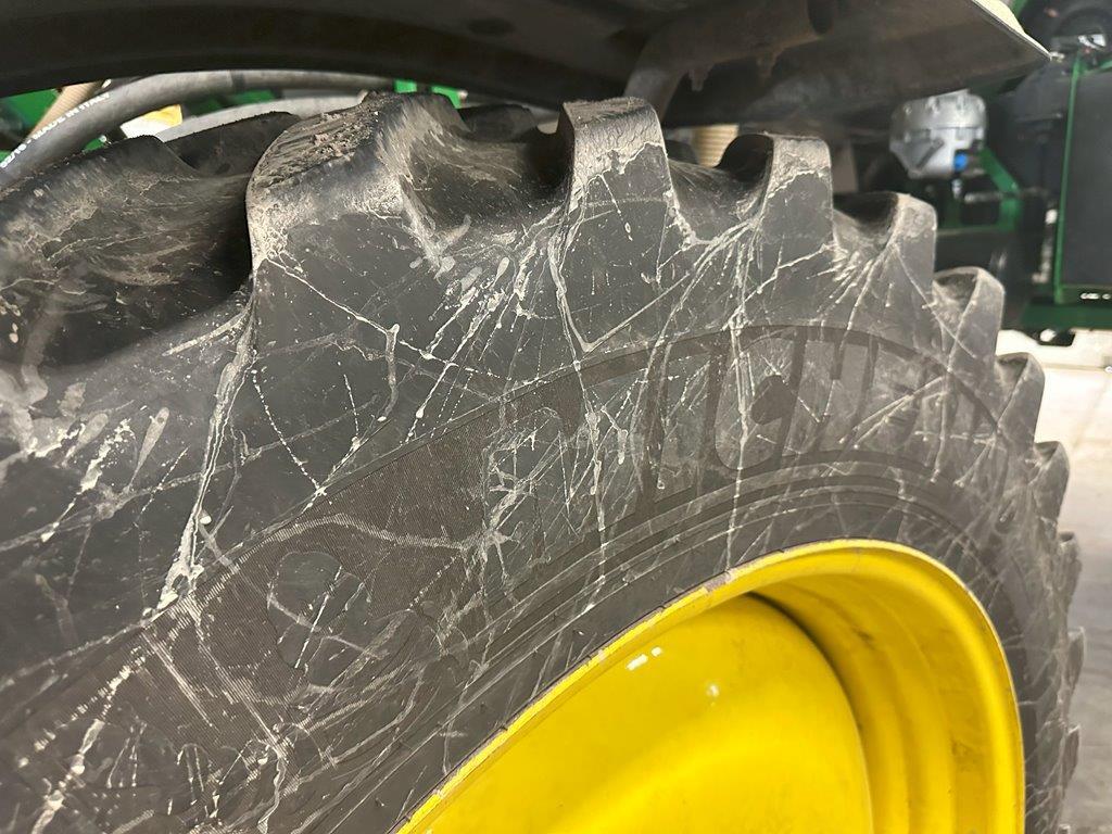 2021 John Deere R4038 Image 7