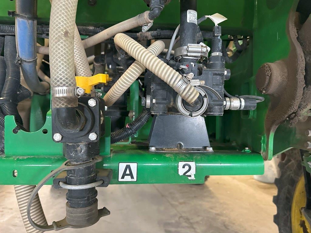 2021 John Deere R4038 Image 12