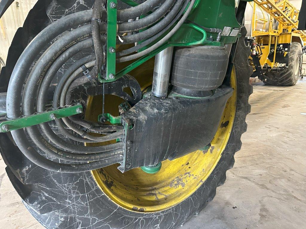 2021 John Deere R4038 Image 14