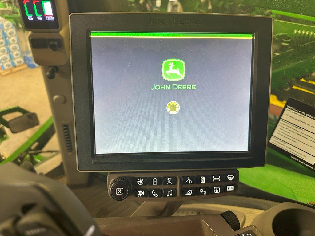 2021 John Deere R4038 Image 26