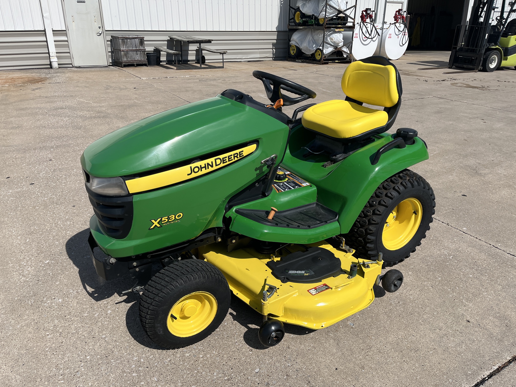 2011 John Deere X530 Image 1