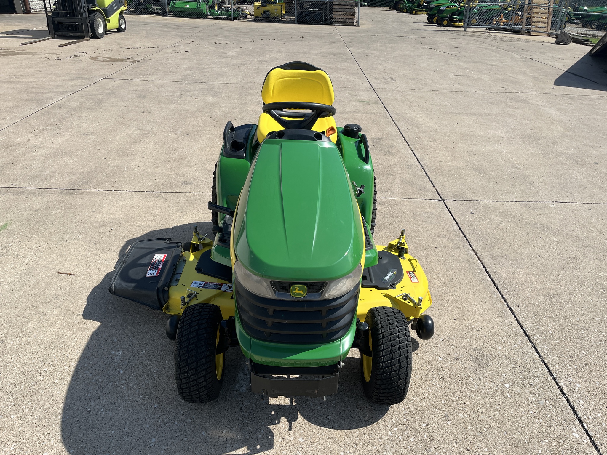 2011 John Deere X530 Image 2