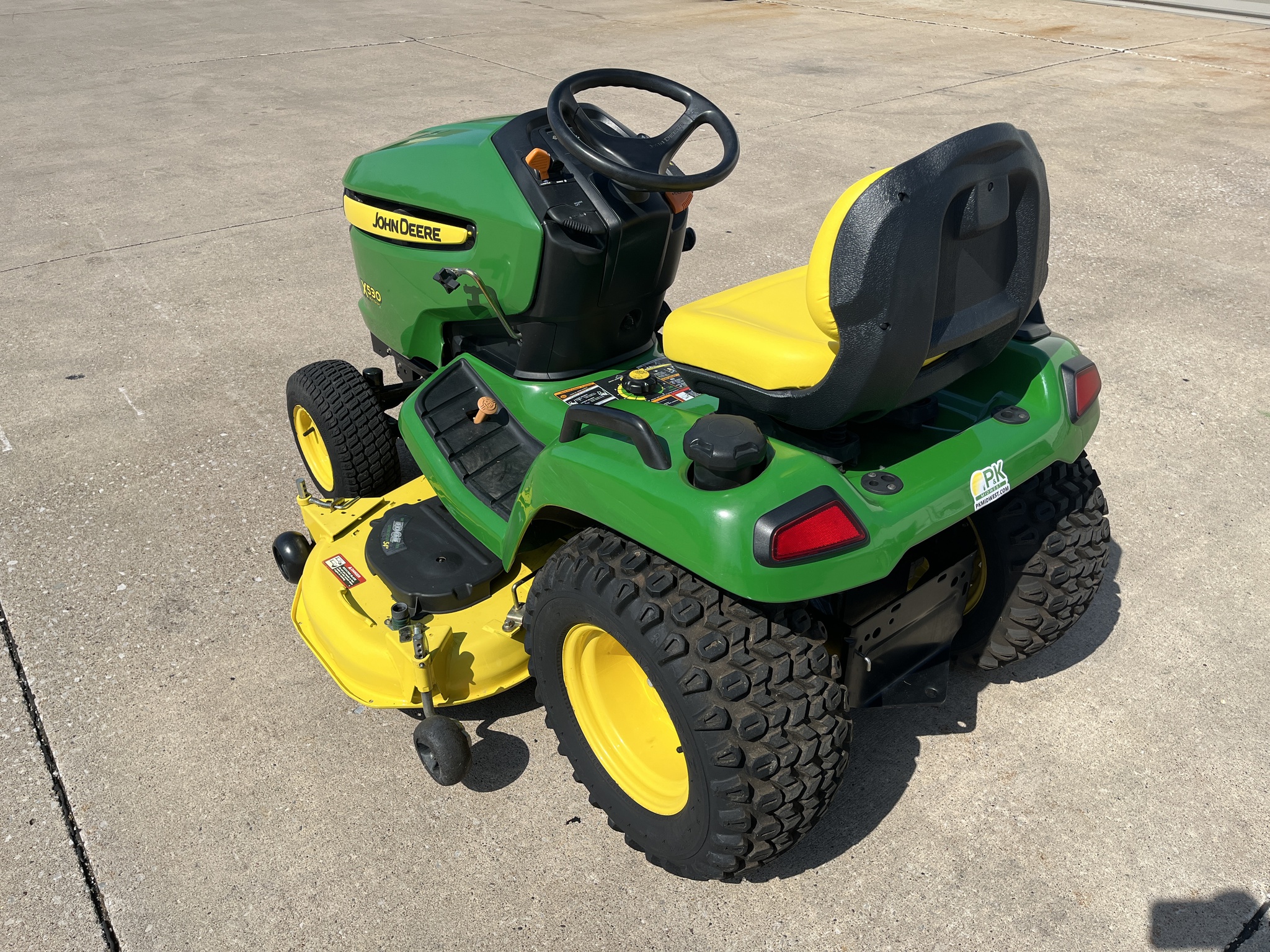 2011 John Deere X530 Image 7
