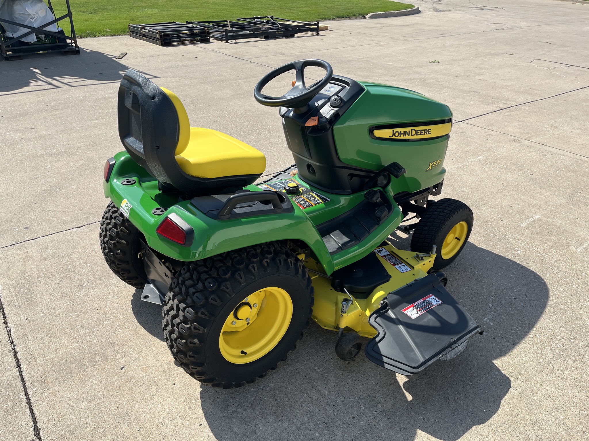 2011 John Deere X530 Image 5