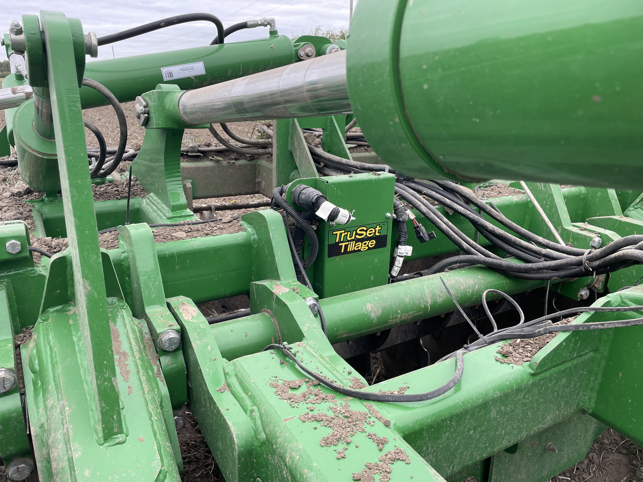 2024 John Deere 2680H Image 13
