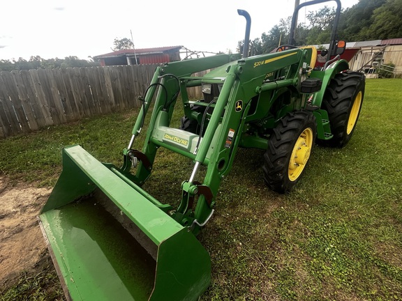 2019 John Deere 5065E Photo 5