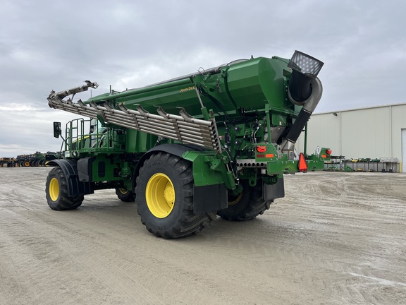 2024 John Deere 800R - Photo7