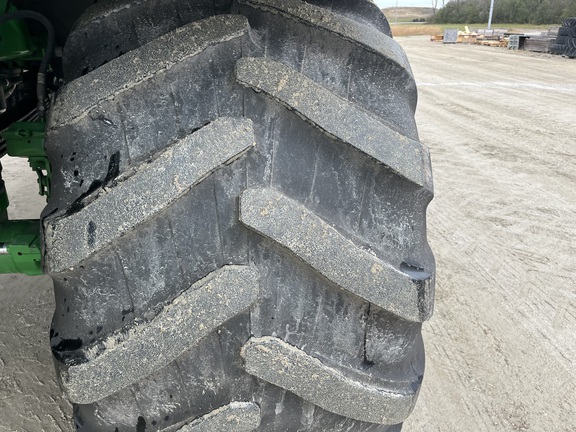 2024 John Deere 800R - Photo11