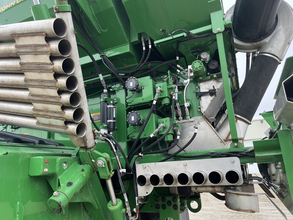 2024 John Deere 800R - Photo26