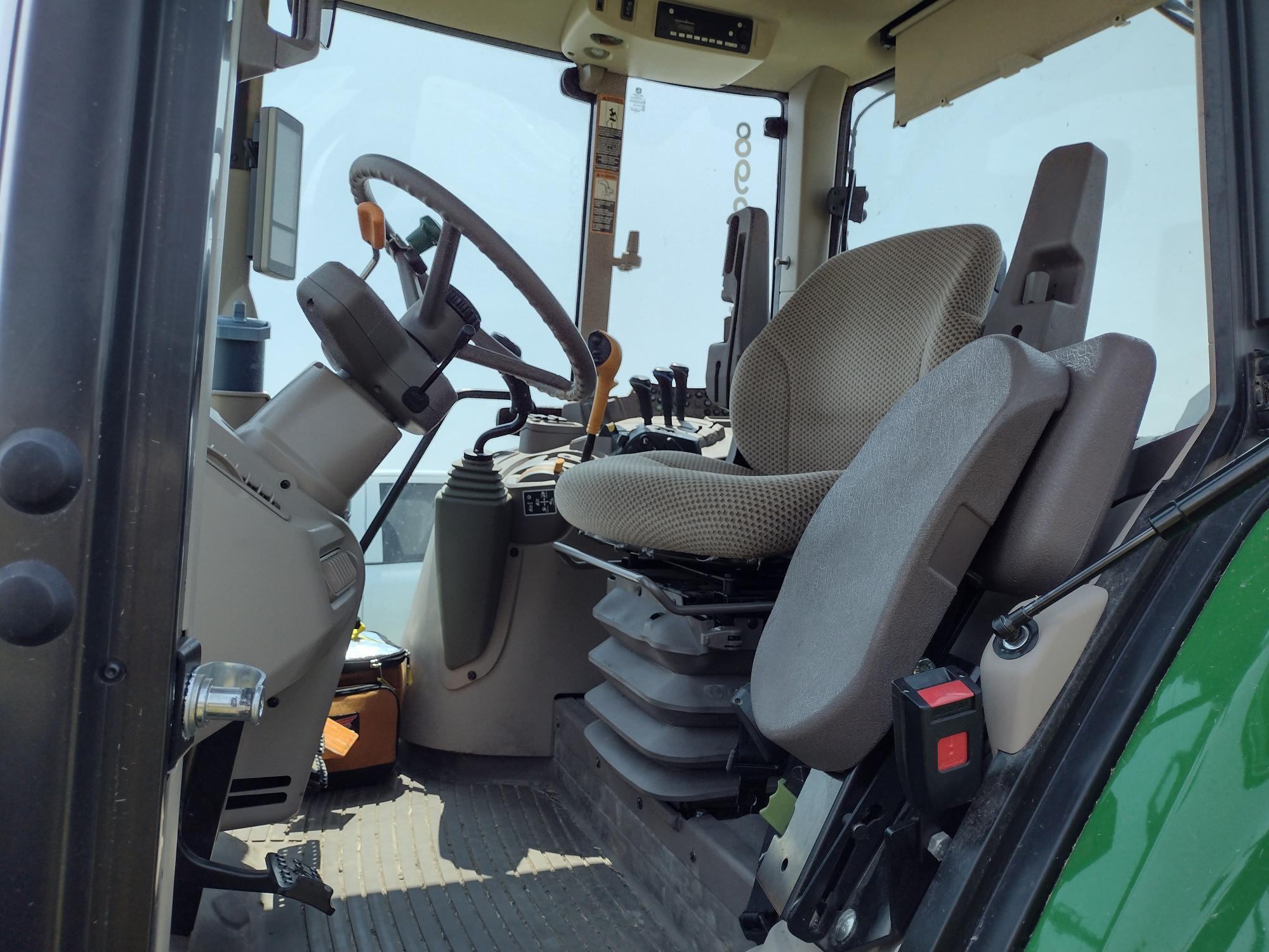 2023 John Deere 6120M Image 4