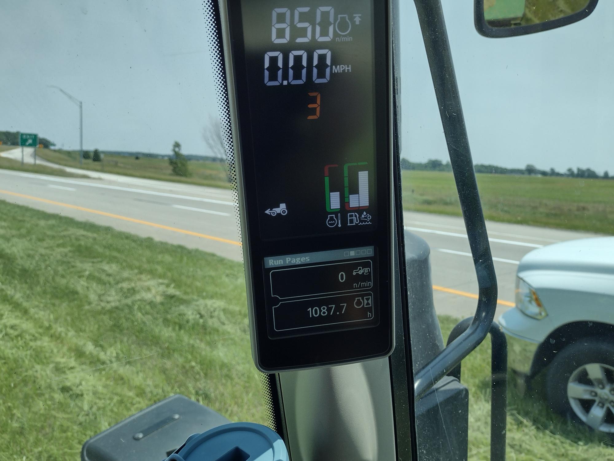 2023 John Deere 6120M Image 6