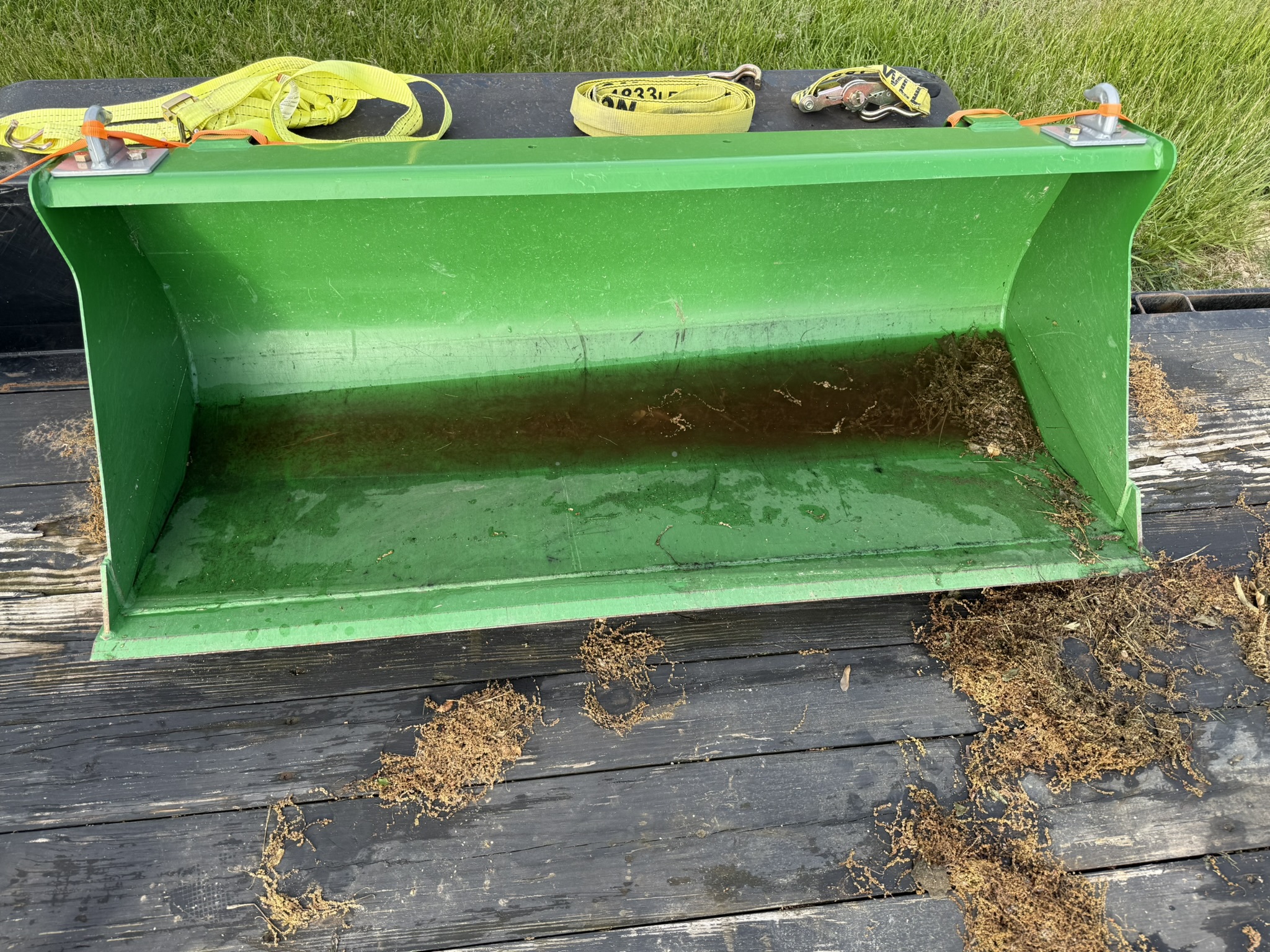 2021 John Deere 1025R Image 8