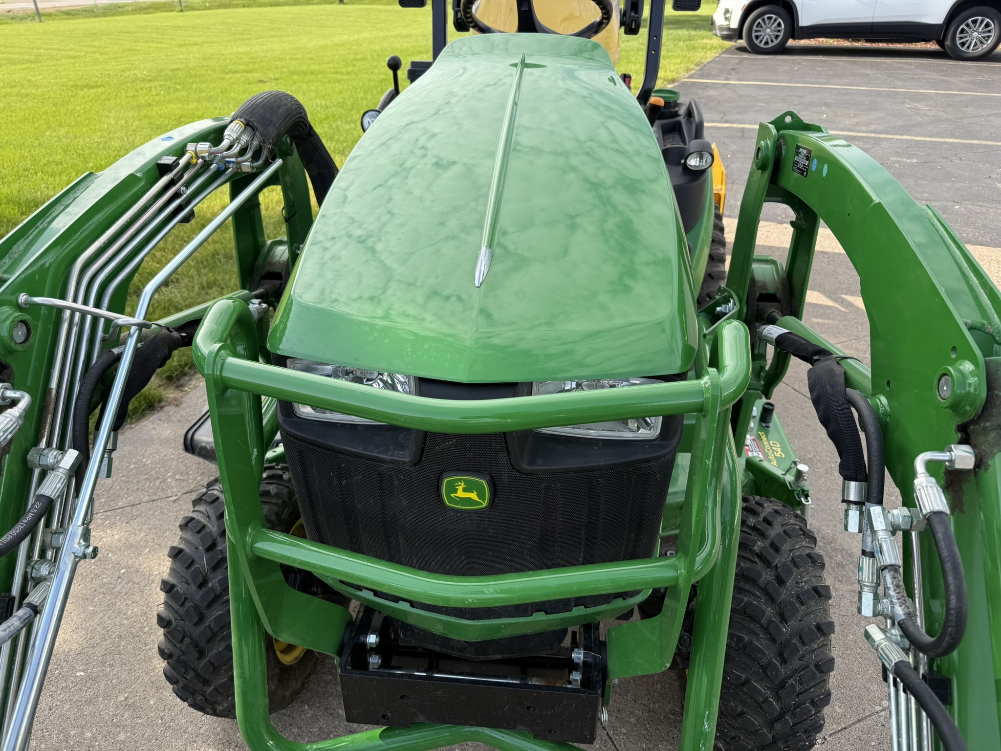 2021 John Deere 1025R Image 2