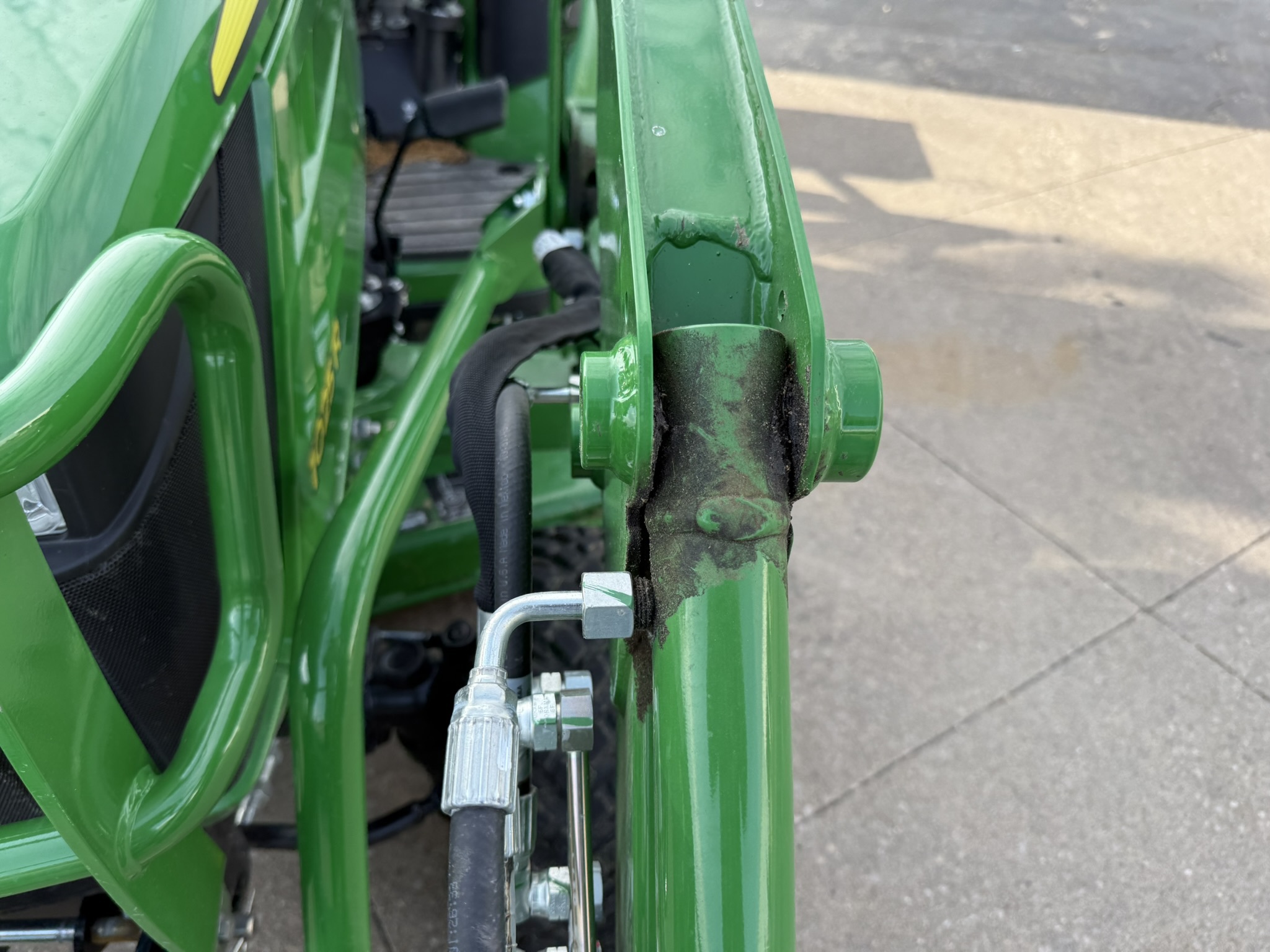 2021 John Deere 1025R Image 17