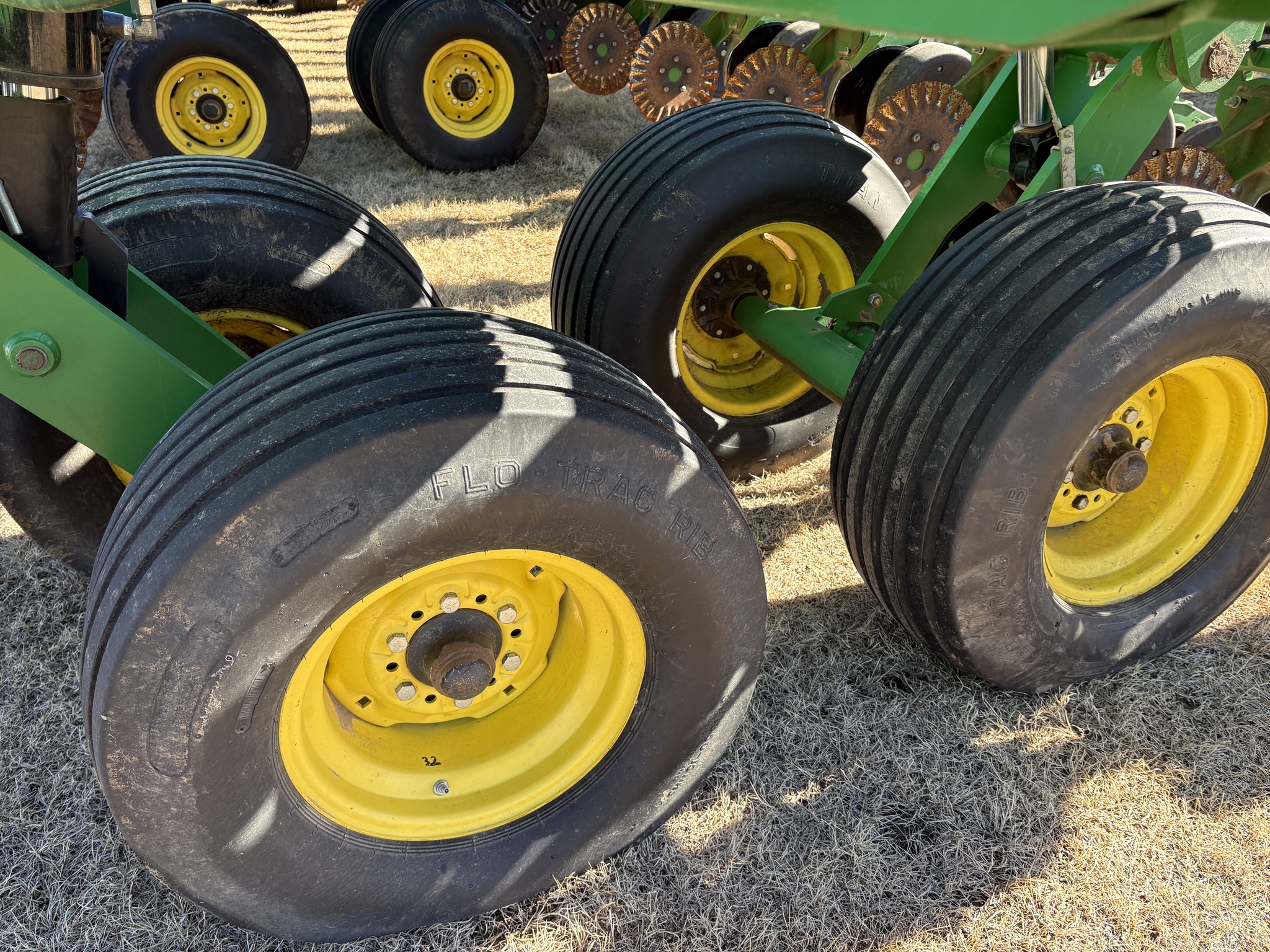 2013 John Deere DB90 Image 8