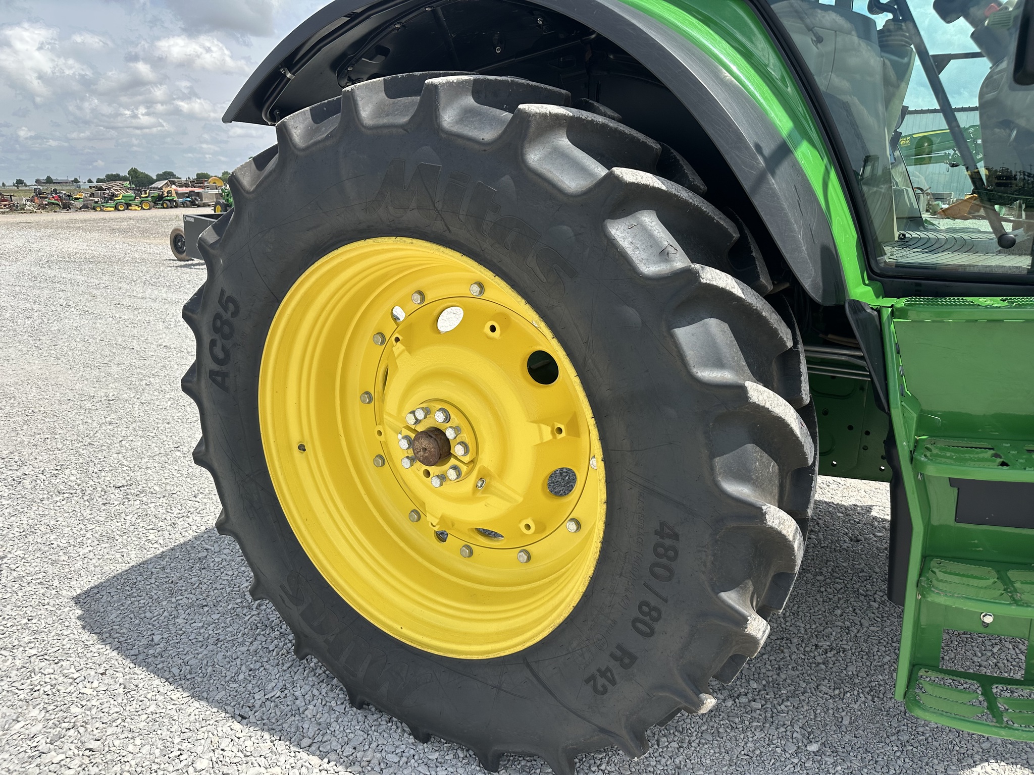 2023 John Deere 6155M Image 22