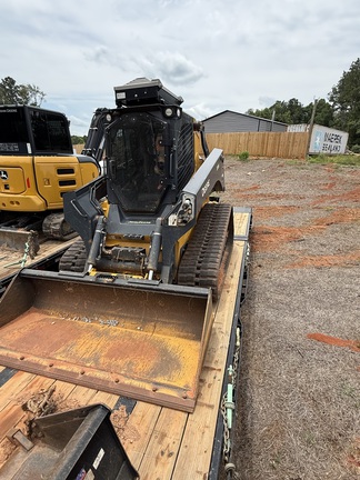 2023 John Deere 333G