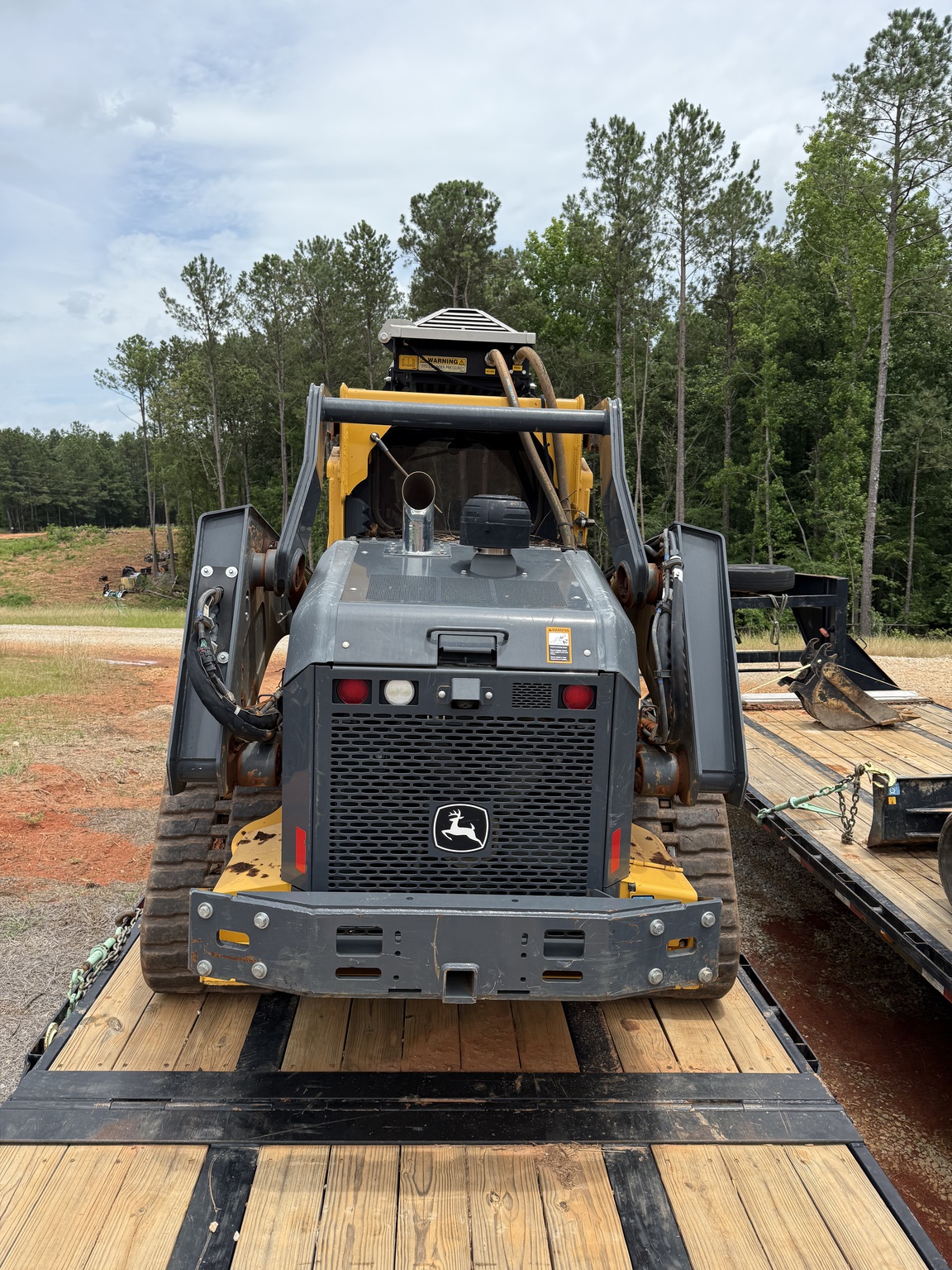 2023 John Deere 333G Image 4