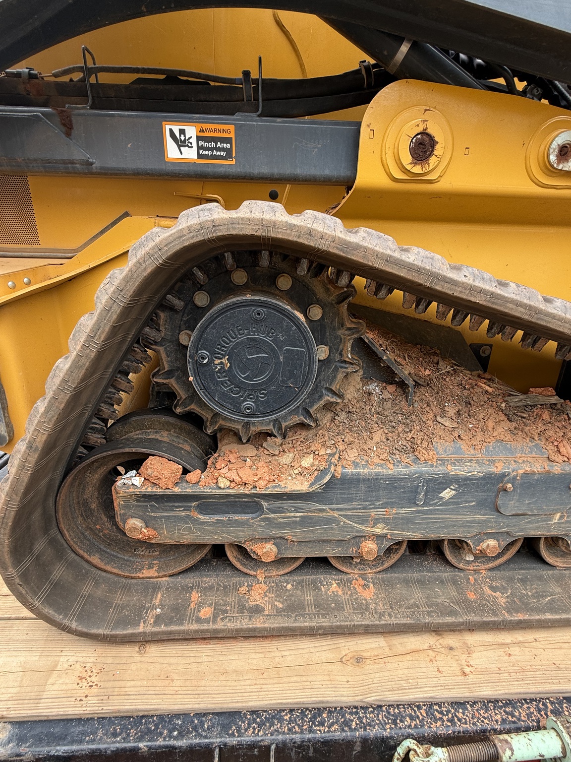 2023 John Deere 333G Image 15