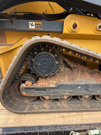 2023 John Deere 333G