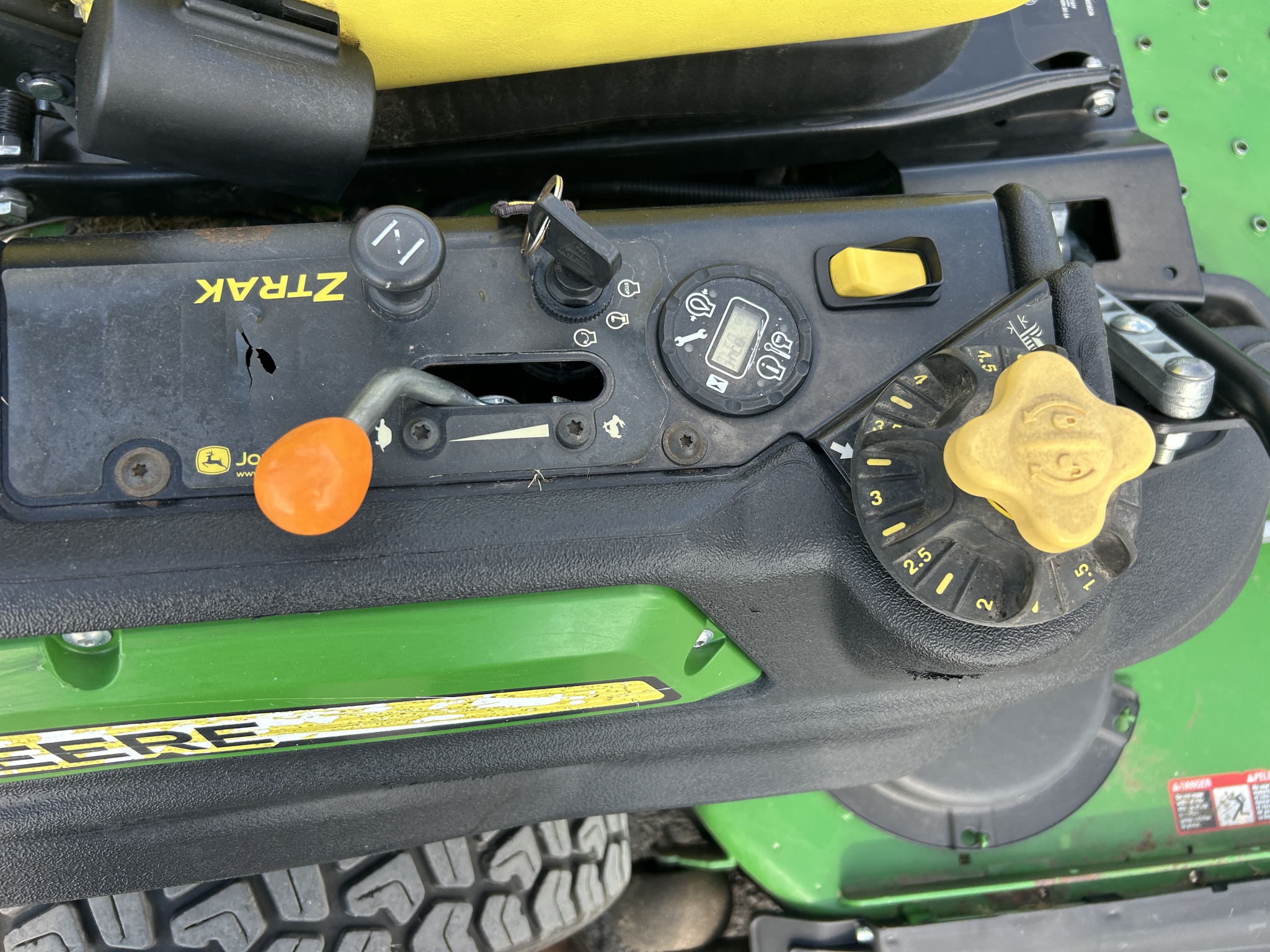  2022 John Deere Z970R at Heritage Tractor in Baldwin City, KS