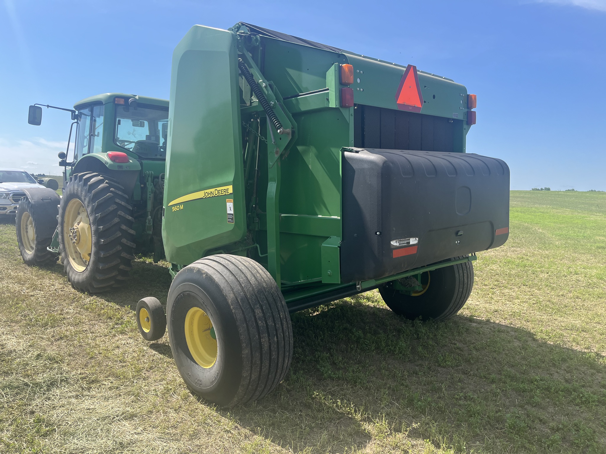 2020 John Deere 560M Image 1
