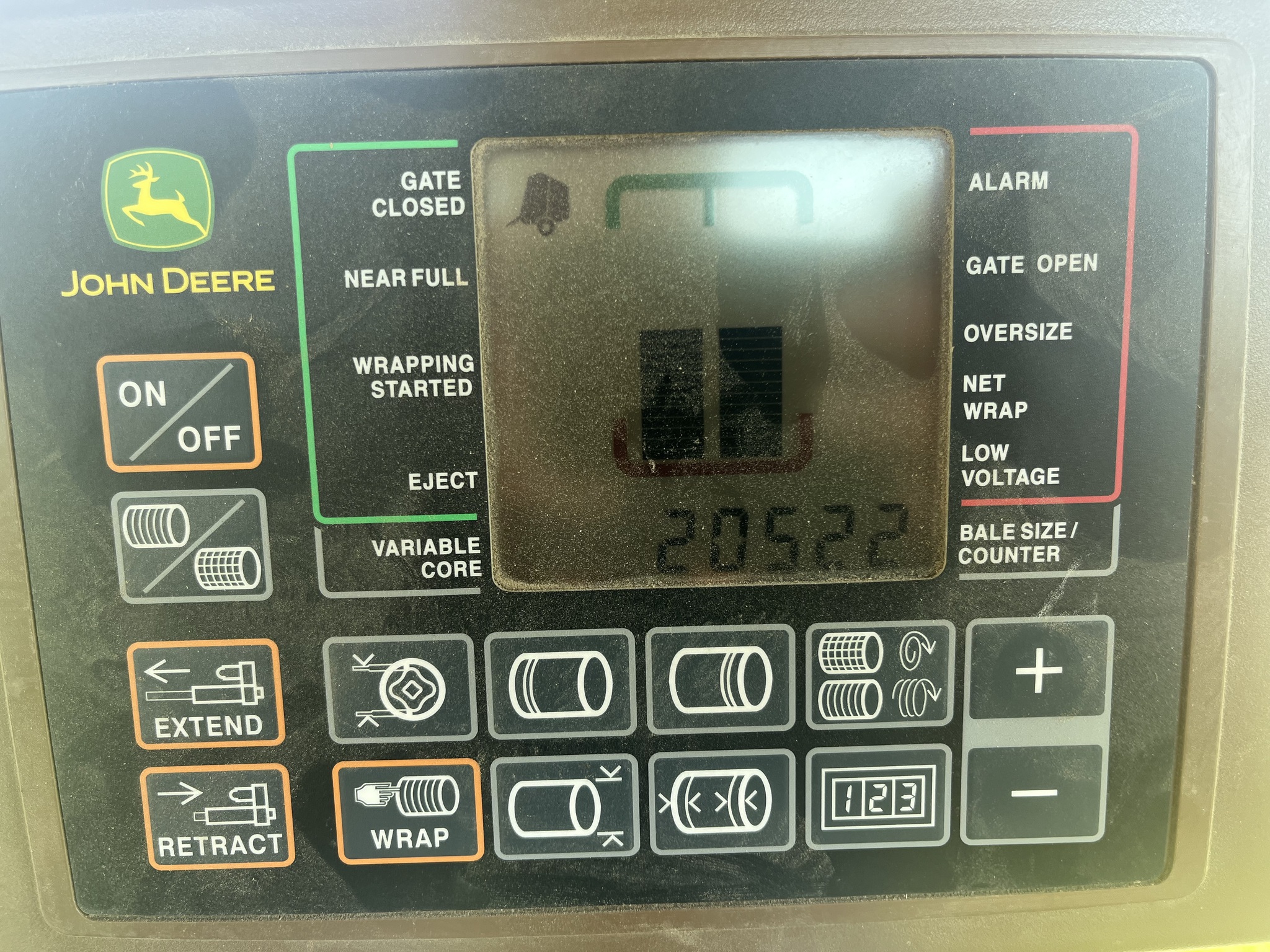 2020 John Deere 560M Image 2