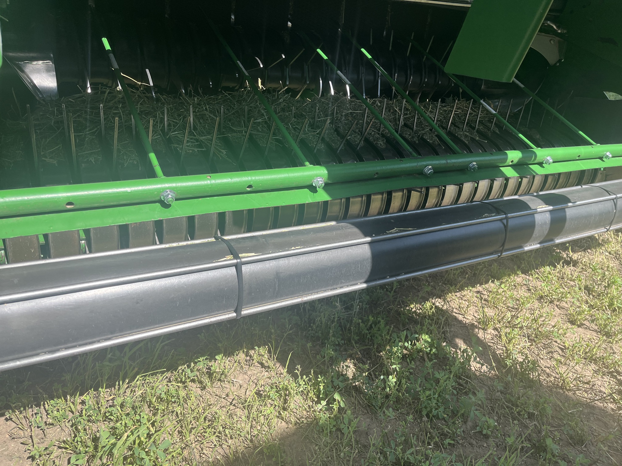 2020 John Deere 560M Image 7