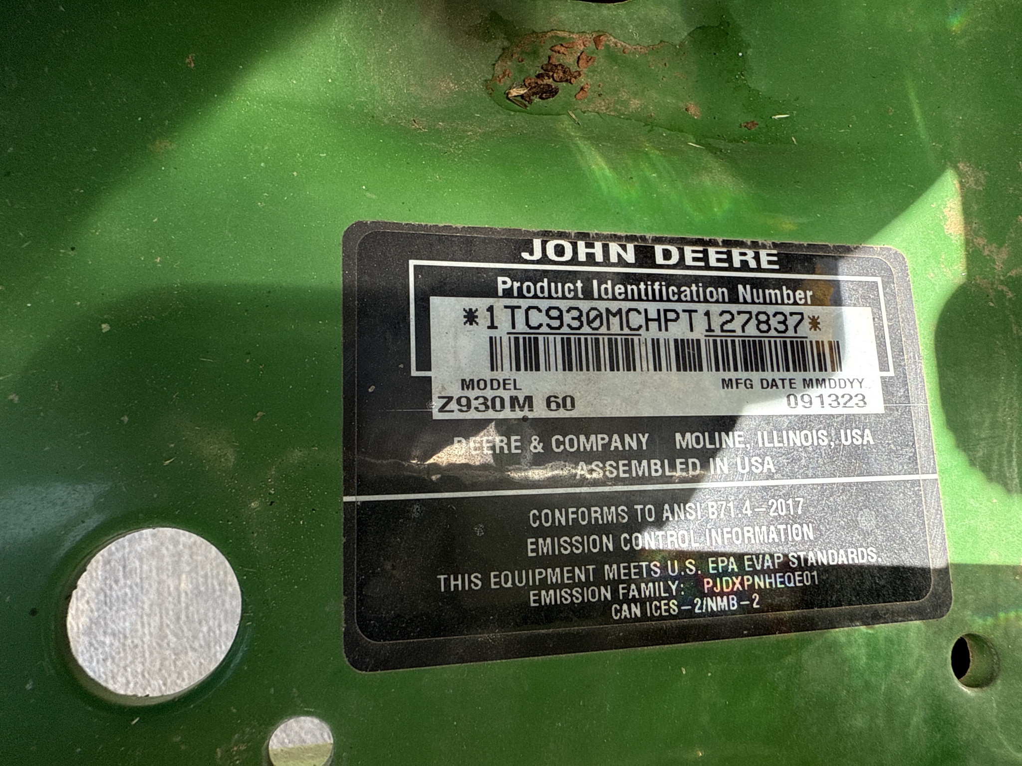 2023 John Deere Z930M Image 24