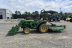 2021 John Deere 3035D Image 3