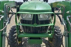 2021 John Deere 3035D Image 22