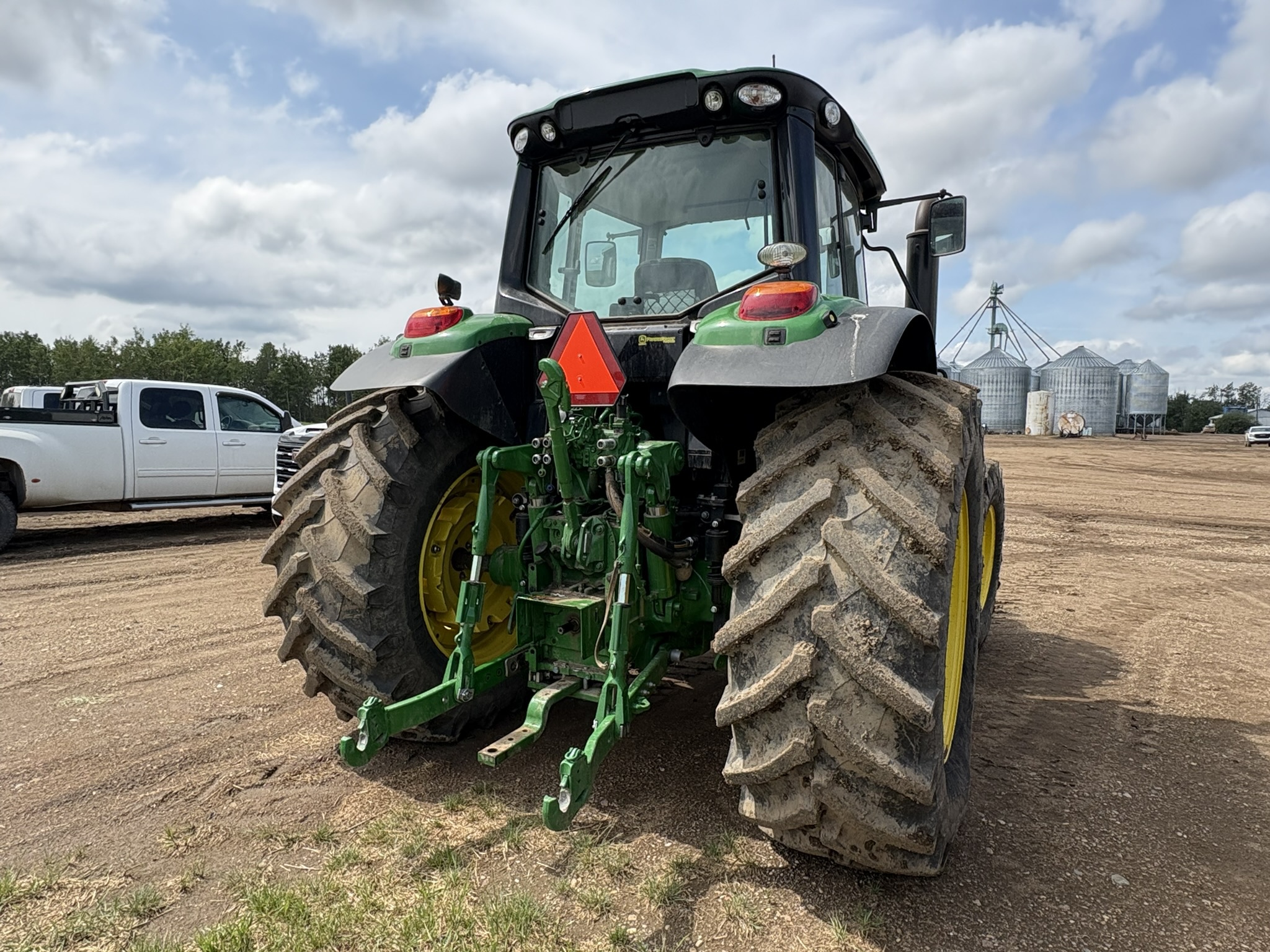 2023 John Deere 6155M Image 3