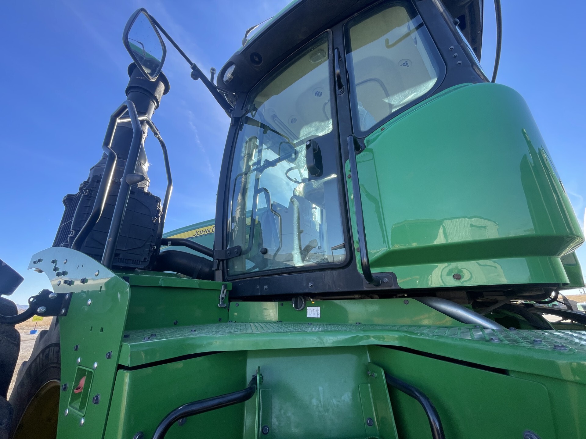 2021 John Deere 9520R Image 19