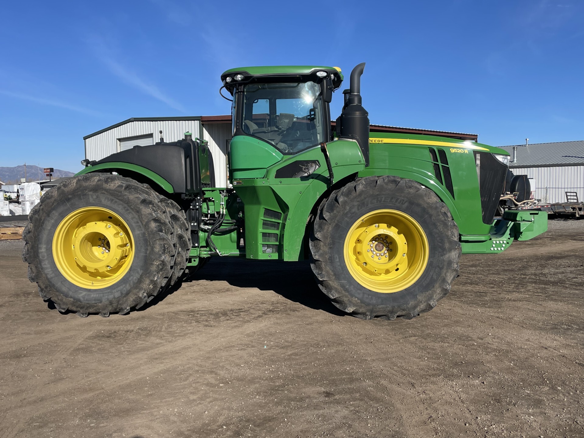 2021 John Deere 9520R Image 6