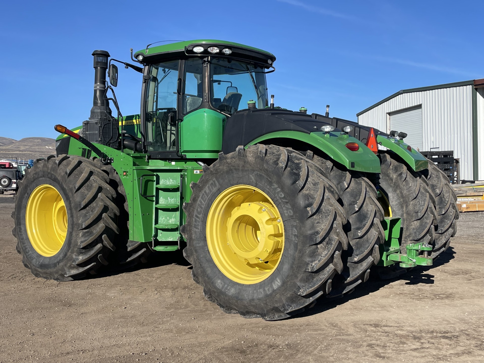 2021 John Deere 9520R Image 3