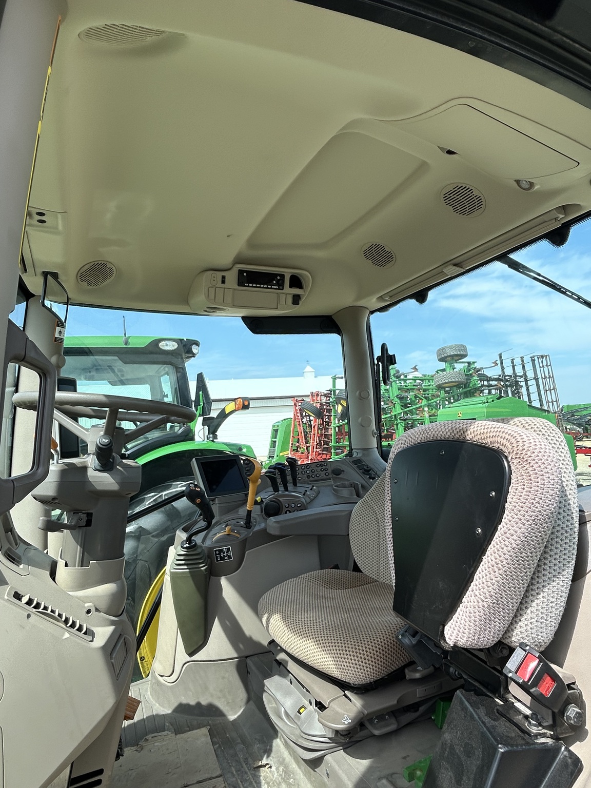  2023 John Deere 6R 130 at Heritage Tractor in Dixon, IL