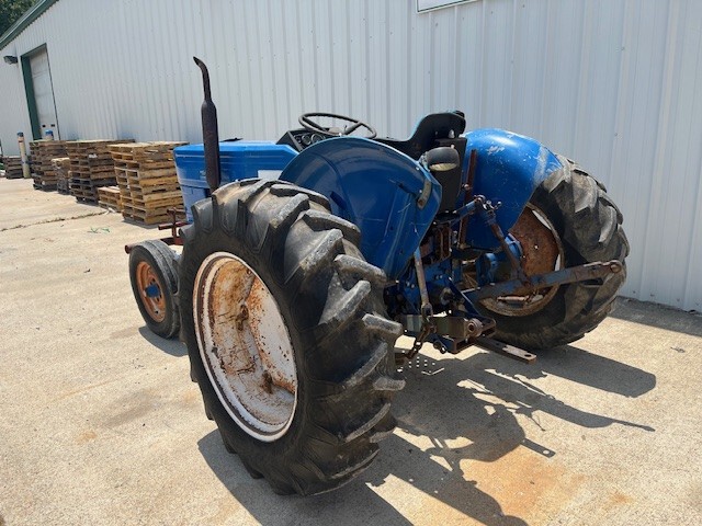  1979 Long 360 at Heritage Tractor in West Plains, MO