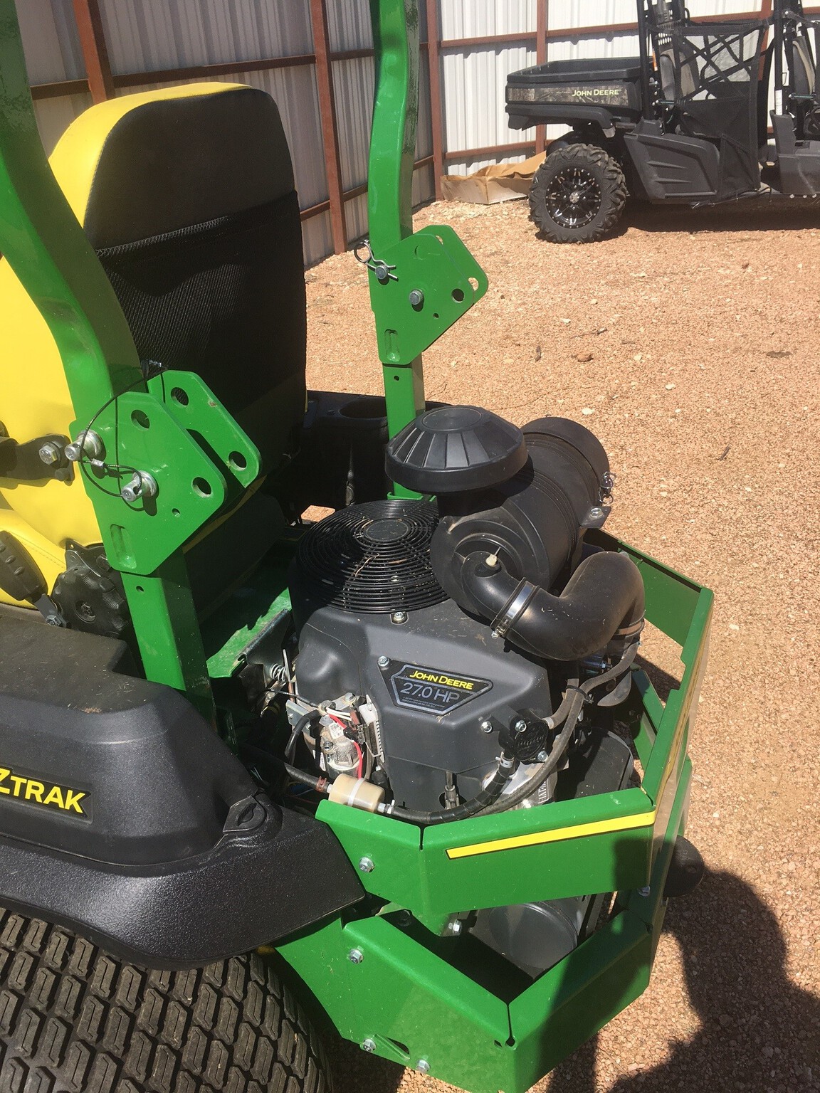 2023 John Deere Z760R Image 12
